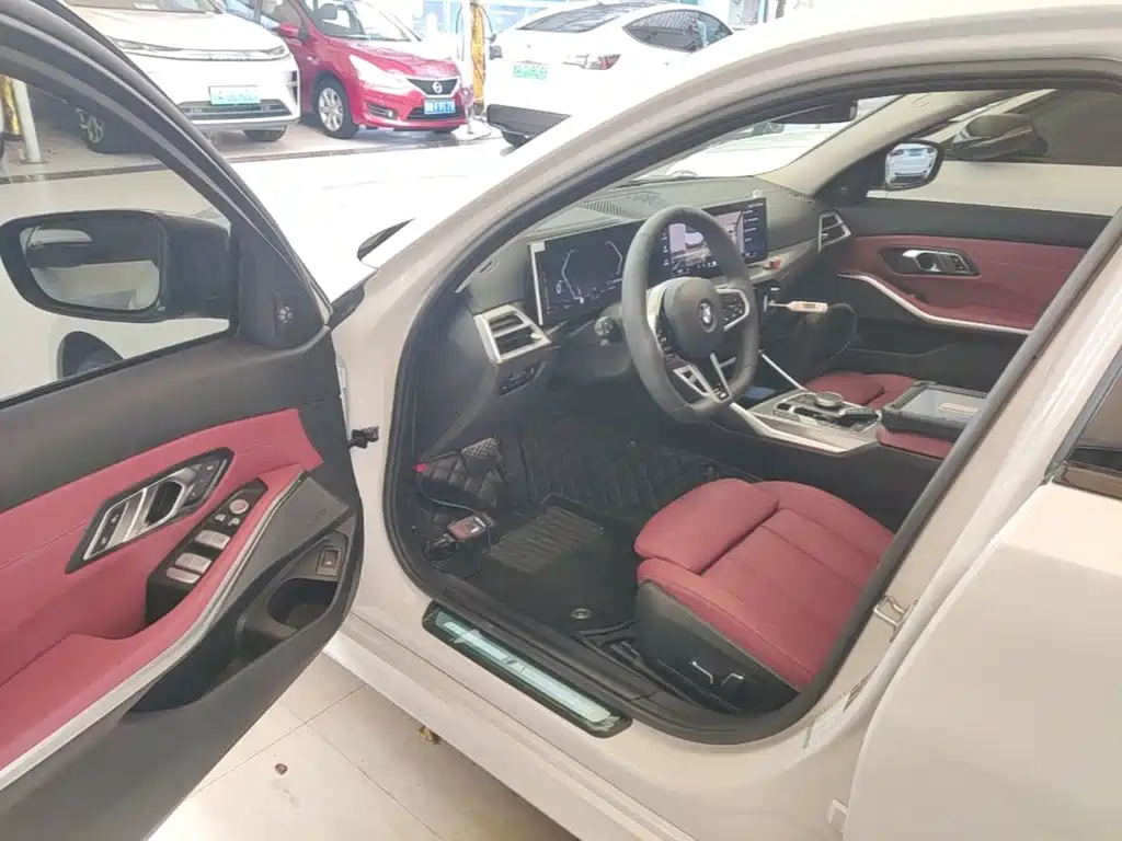 BMW 3 Series — миниатюра 16