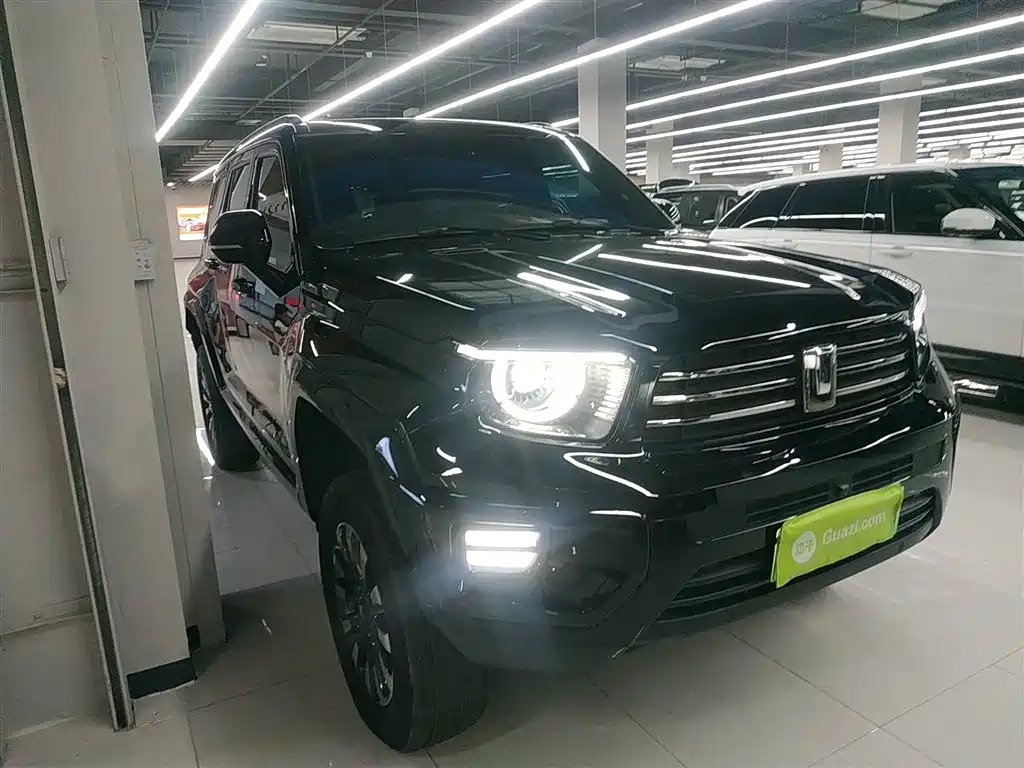 TANK TANK 700 NEW ENERGY