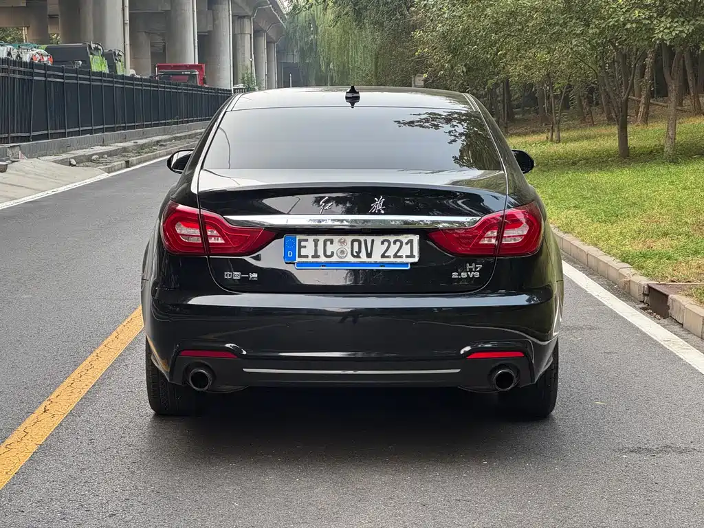 Hongqi Hongqi H7 — миниатюра 3