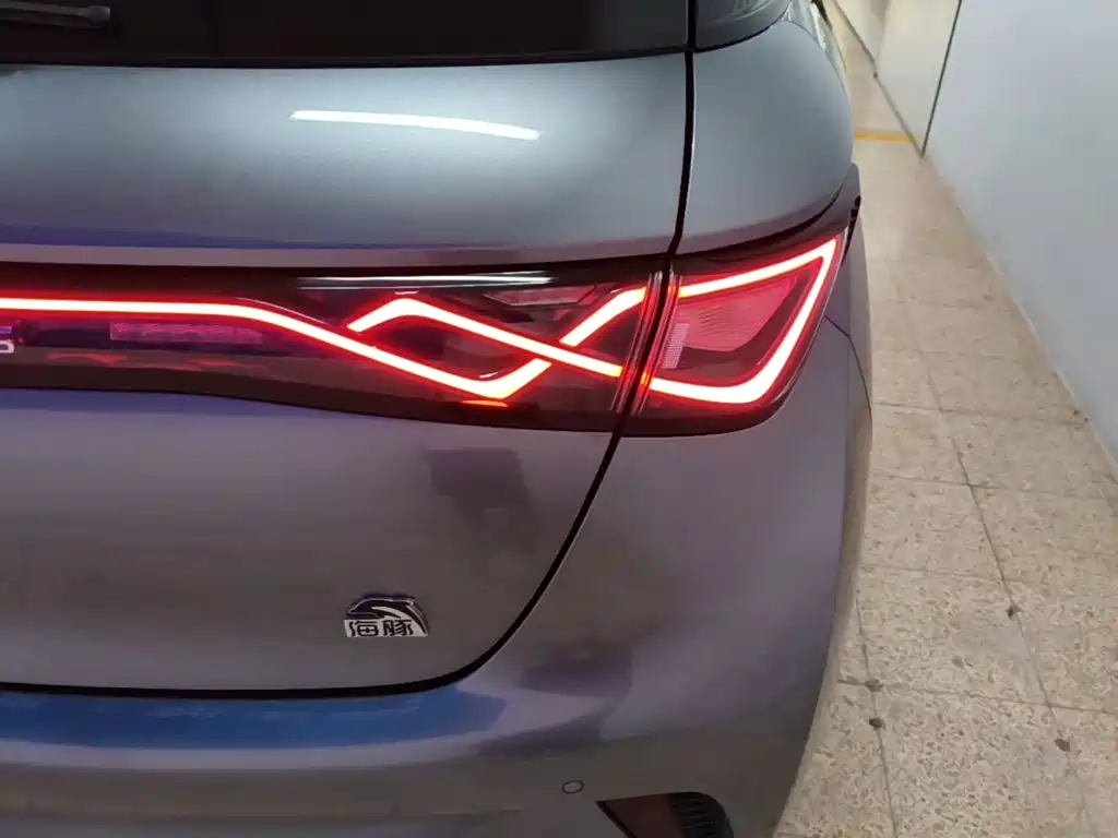 BYD Dolphin — миниатюра 8