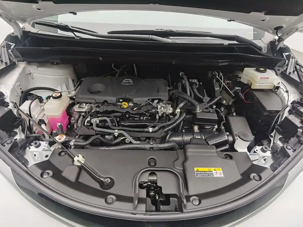 Toyota Sienna — миниатюра 6