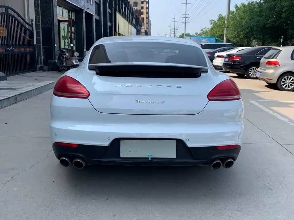 Porsche Panamera 2016 Panamera 4 Executive Edition 3.0T