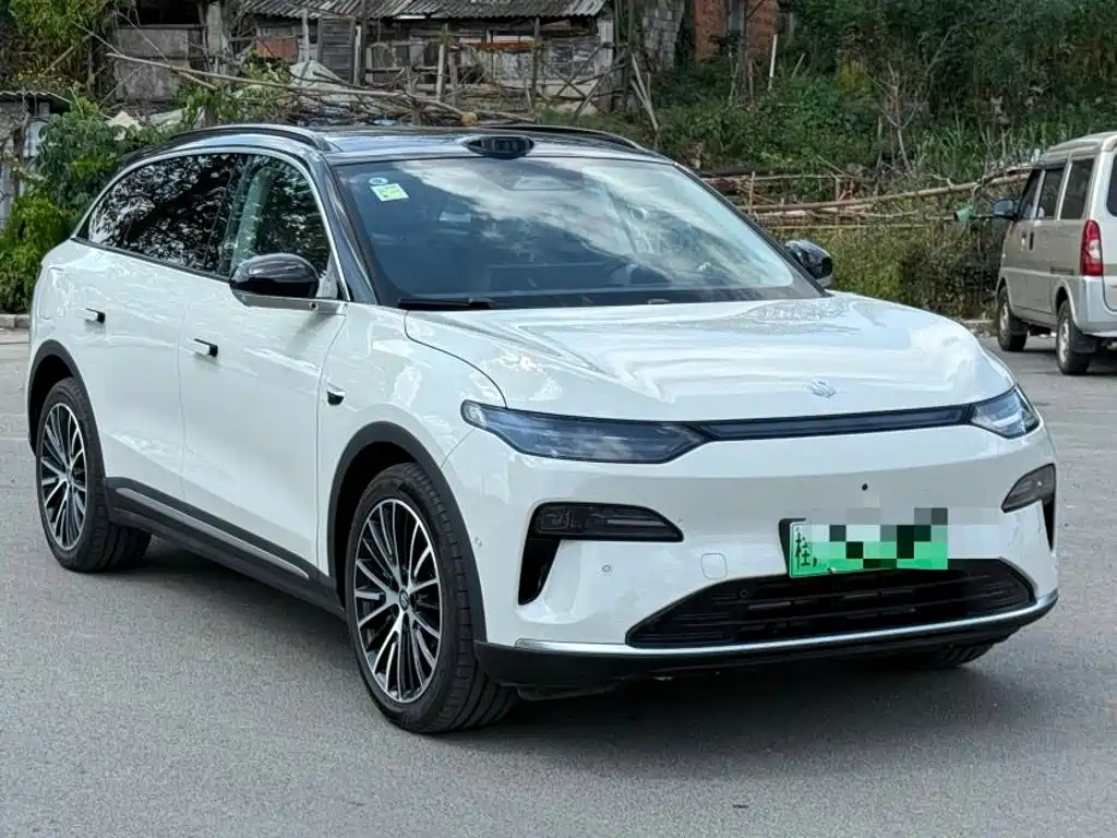 Leapmotor Leapmotor C11 — миниатюра 3