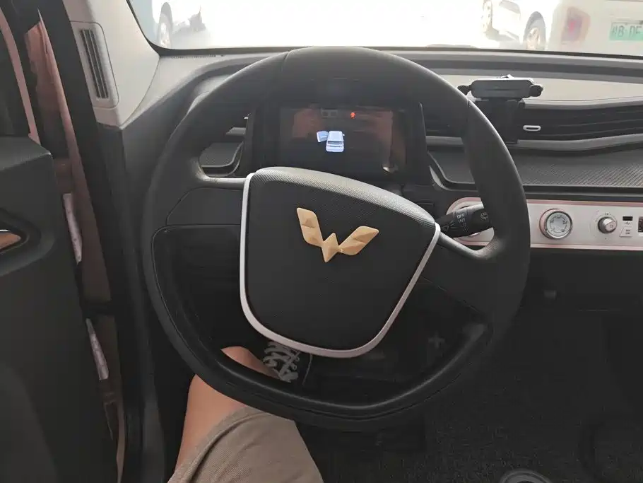 Wuling MINIEV — миниатюра 15