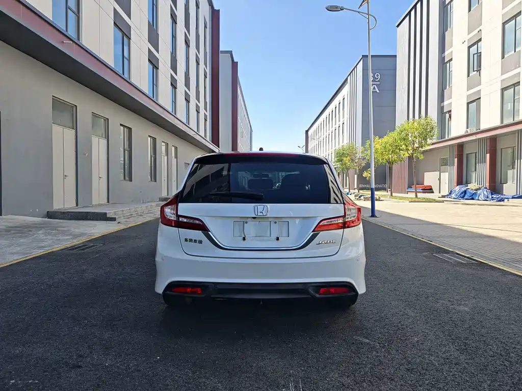 Honda Jade — миниатюра 8