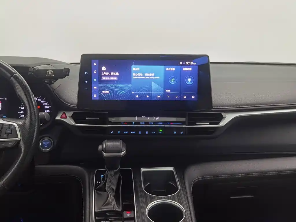 Toyota Sienna — миниатюра 12
