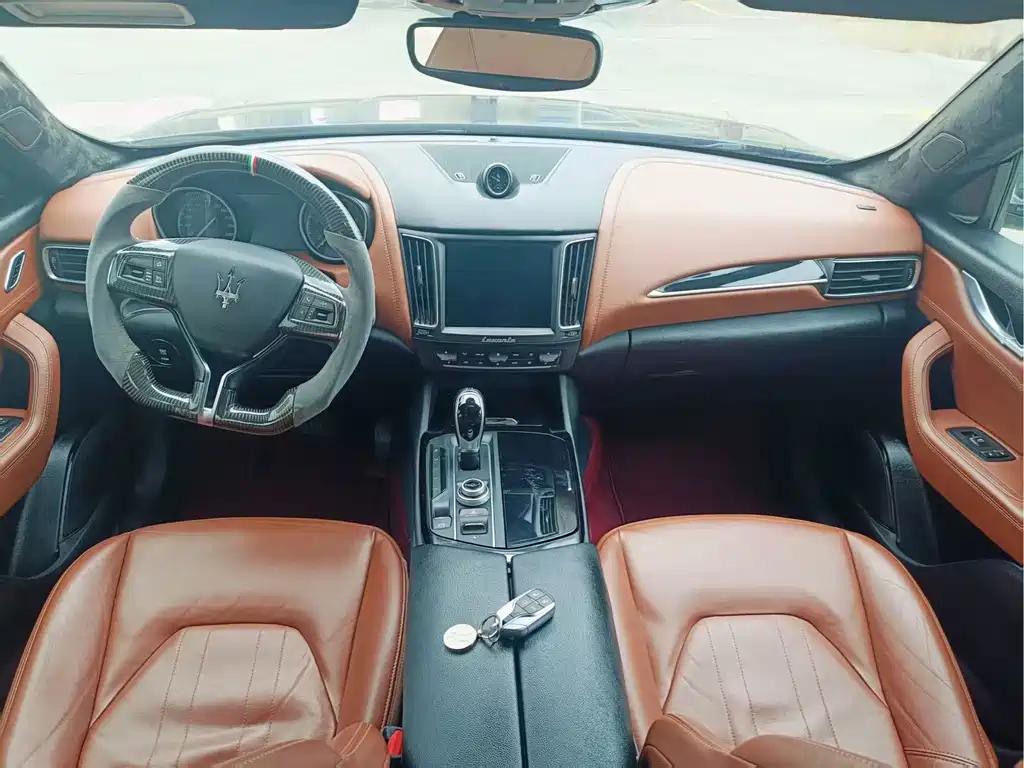 Maserati Levante — миниатюра 6