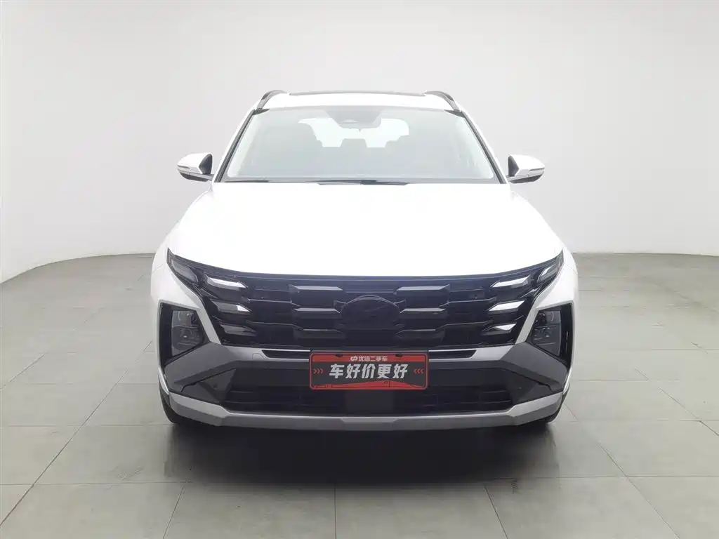 Hyundai Tucson 2025 L 1.5T Luxury