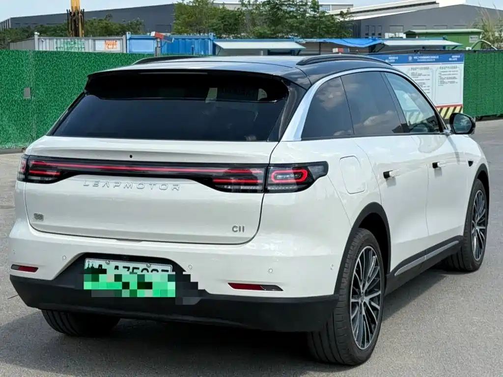 Leapmotor Leapmotor C11 — миниатюра 7