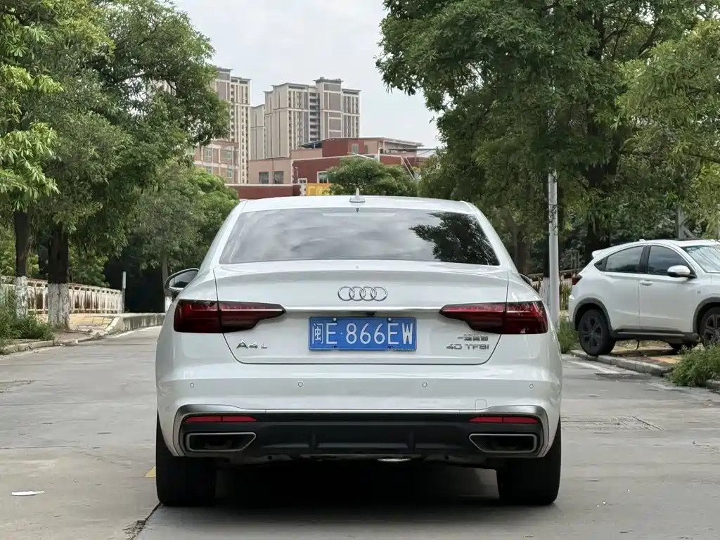 Audi A4L — миниатюра 8