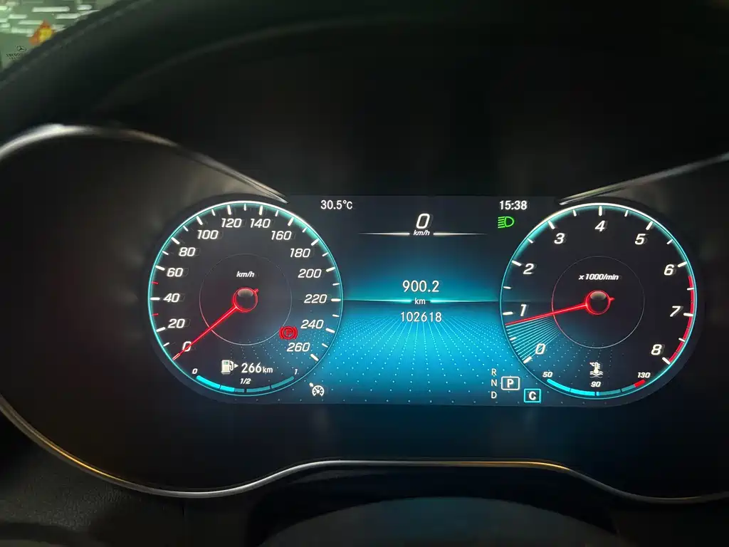 Mercedes-Benz GLC — миниатюра 7