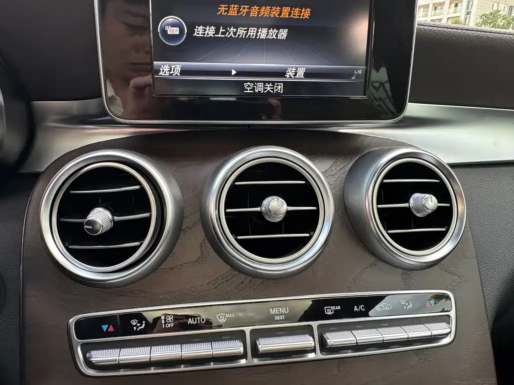 Mercedes-Benz GLC — миниатюра 16