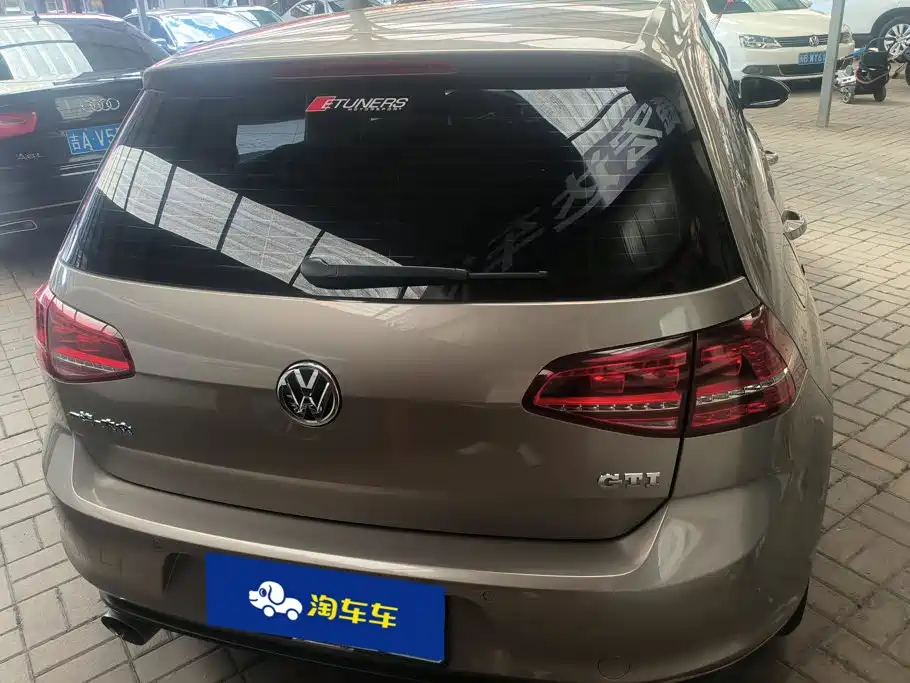 Volkswagen Golf — миниатюра 3