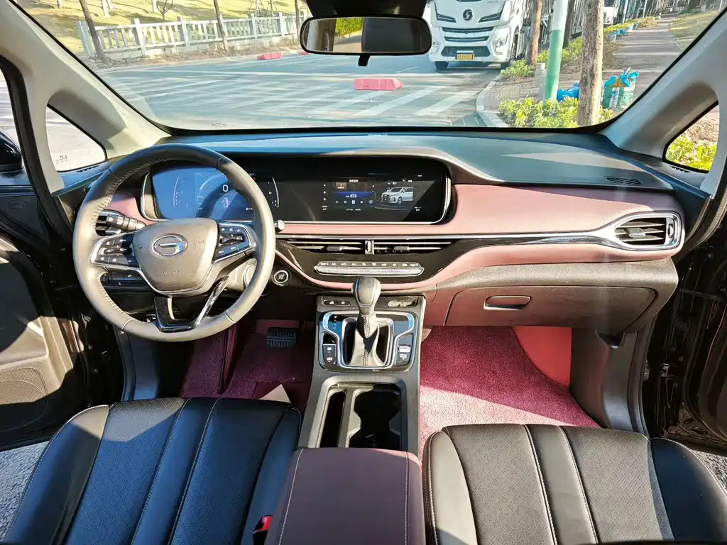 GAC TRUMPCHI M6