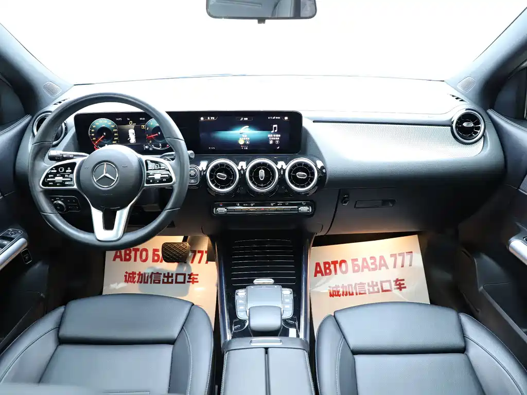 Mercedes-Benz GLA — миниатюра 15