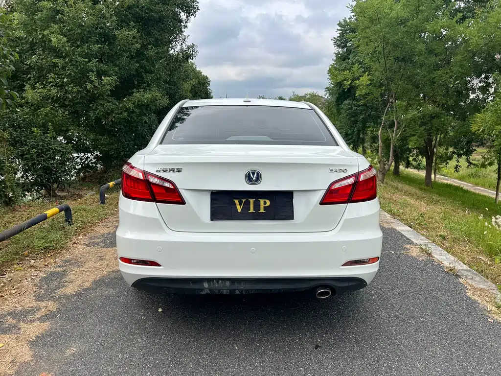 Changan Eado — миниатюра 6