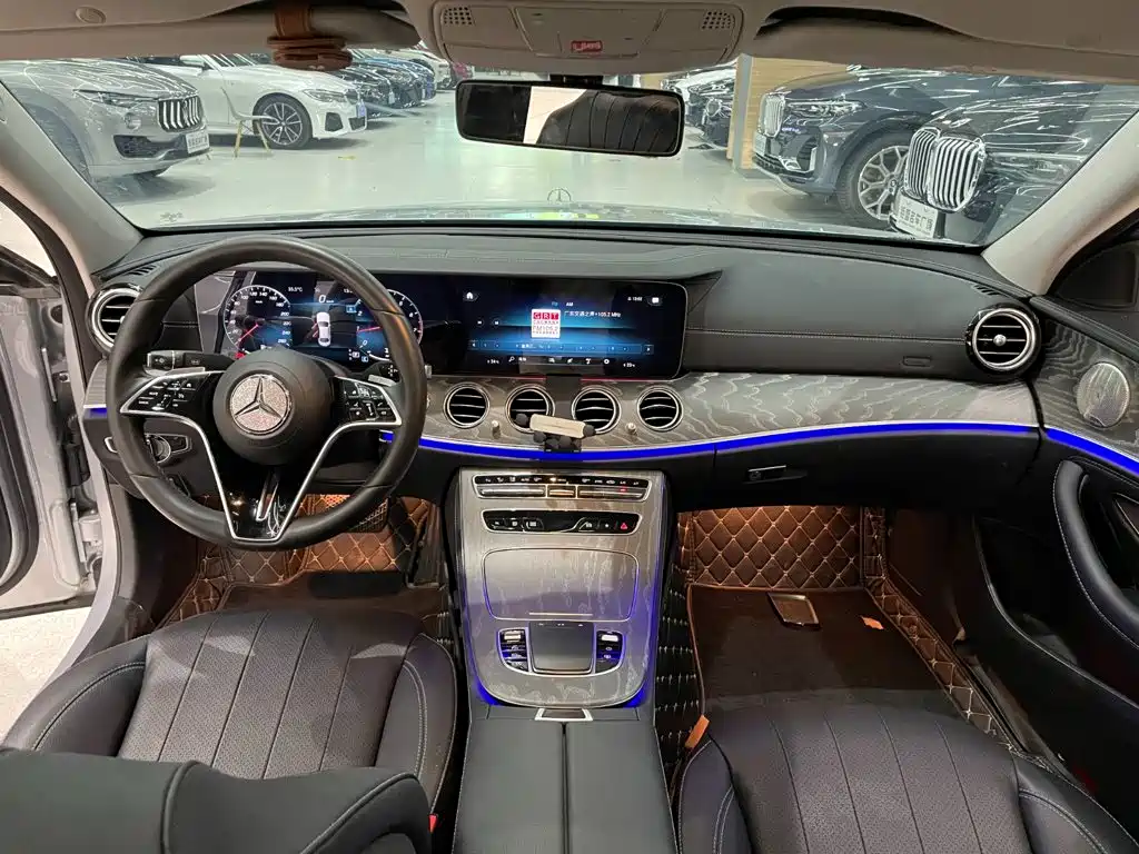 Mercedes-Benz E-Class — миниатюра 5