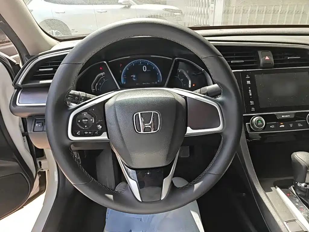 Honda Civic — миниатюра 11