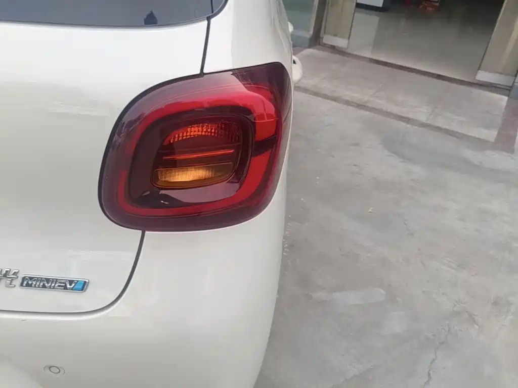 Wuling Mini EV MINIEV 2025