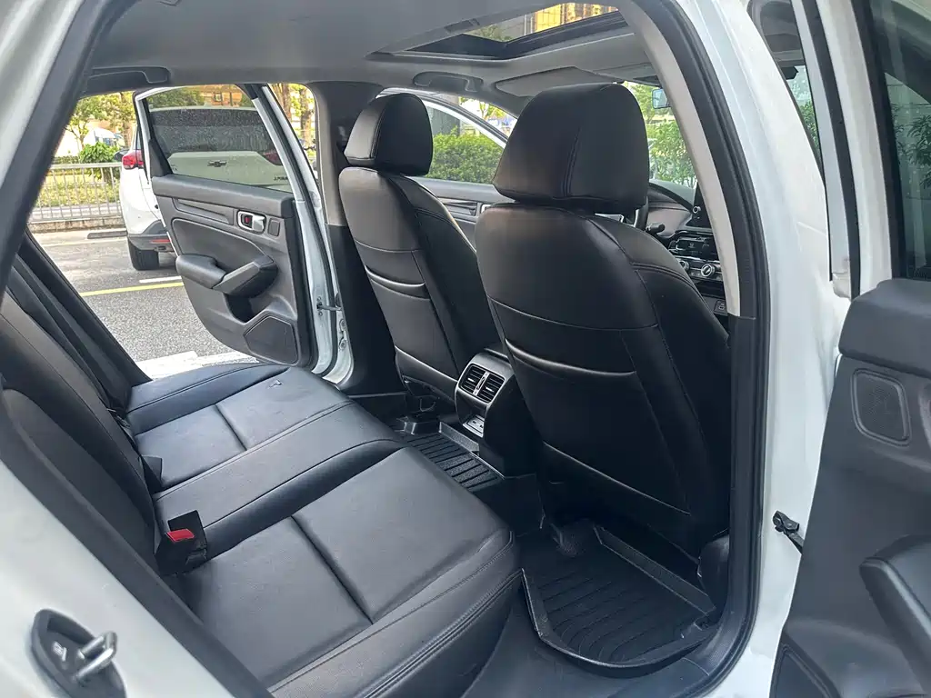 Honda Integra — миниатюра 5