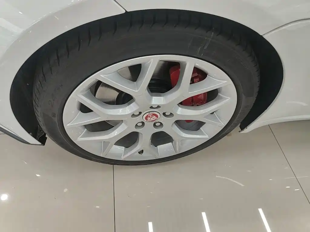 Jaguar F-TYPE — миниатюра 23