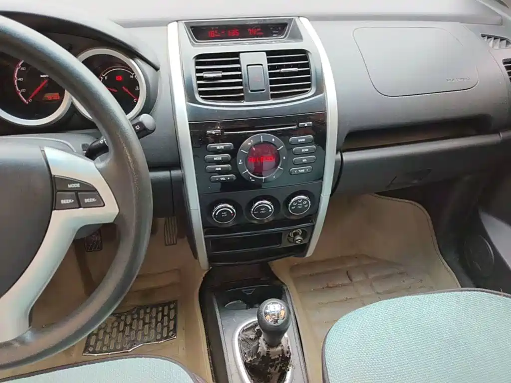 Changan CX20 — миниатюра 13