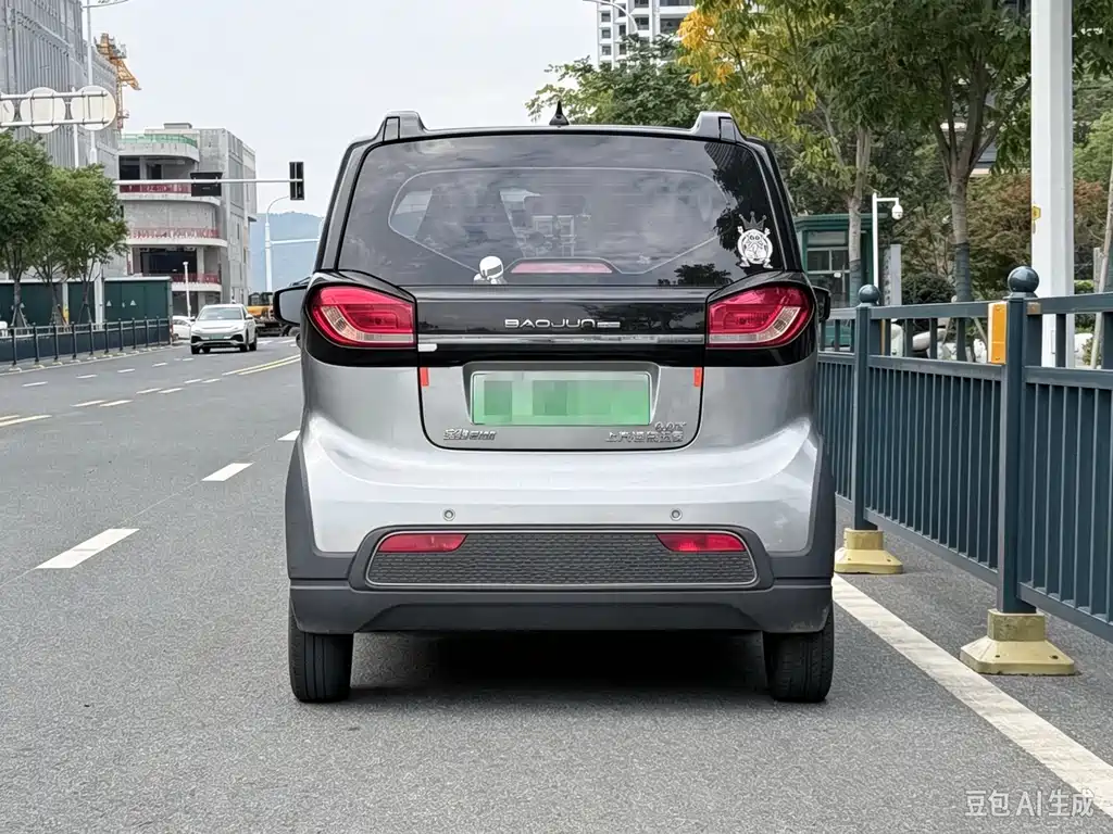 Baojun E100 — миниатюра 4