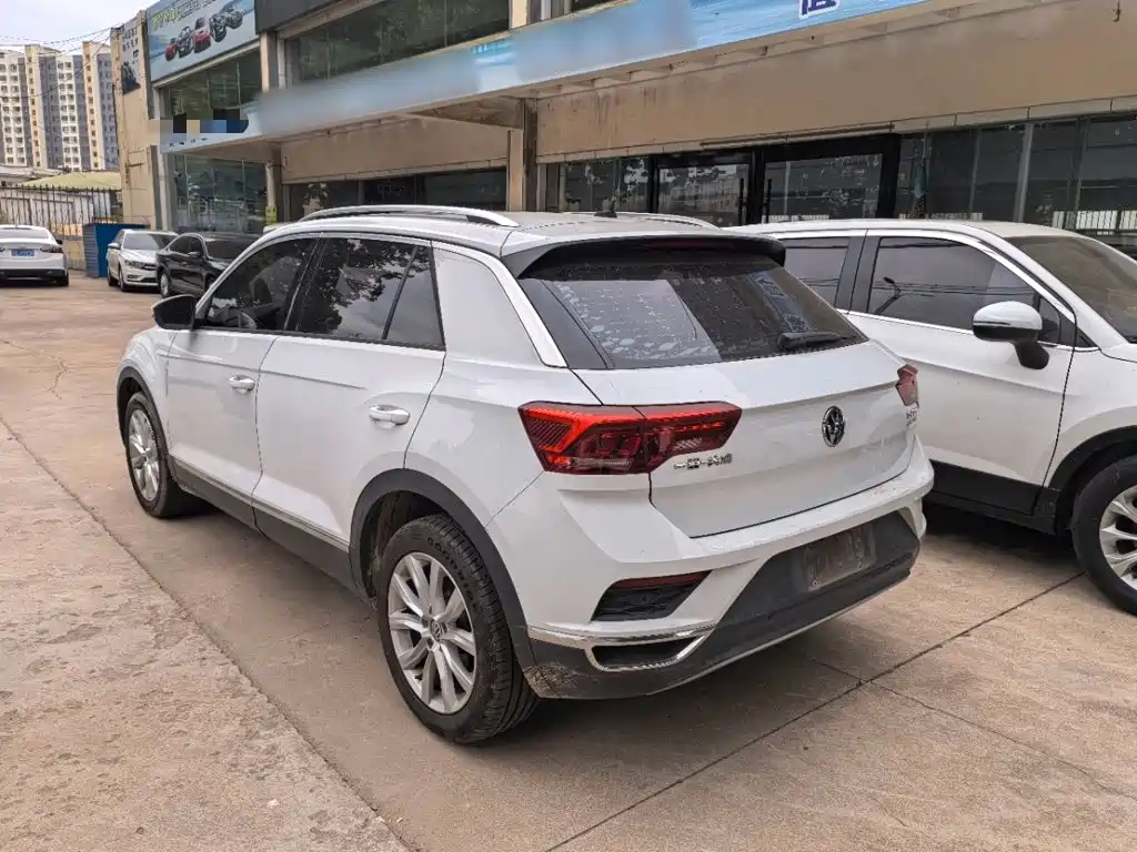 Volkswagen T-Roc — миниатюра 5