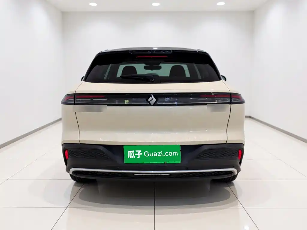 Baojun Yunhai — миниатюра 5