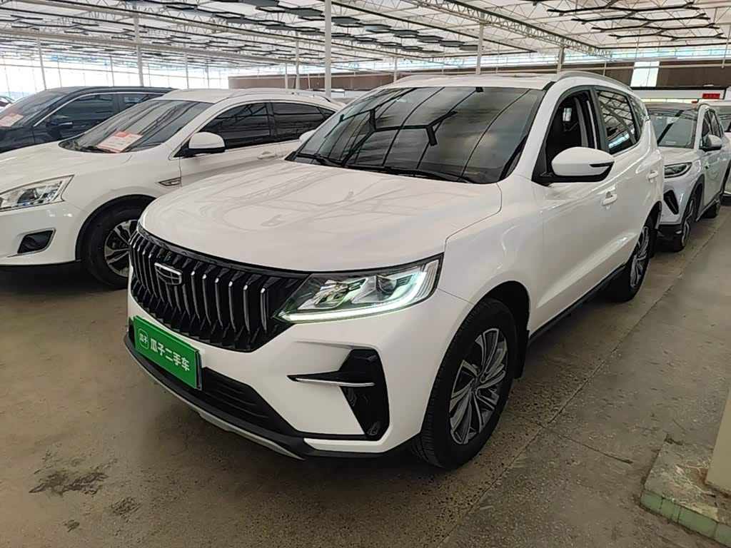 Geely Emgrand X6 1.4 л 2021 г. Белый, пробег 46300 км