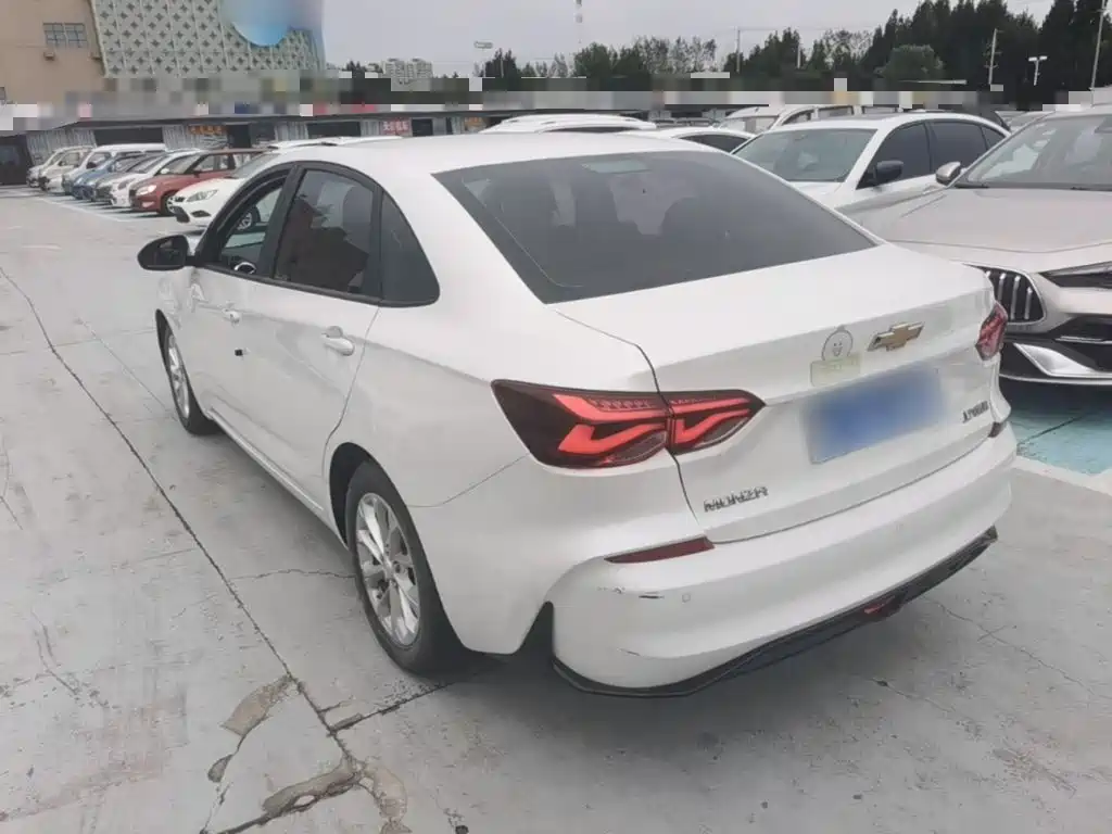 Chevrolet Monza — миниатюра 5