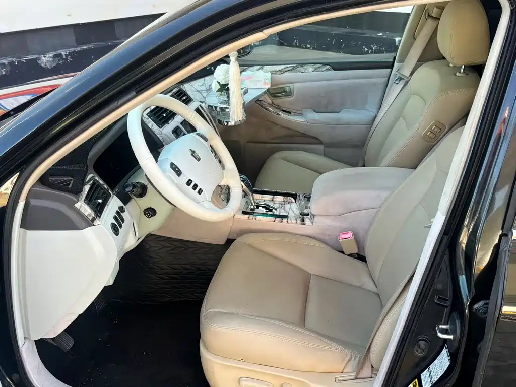Toyota Crown 2005 3.0L Royal