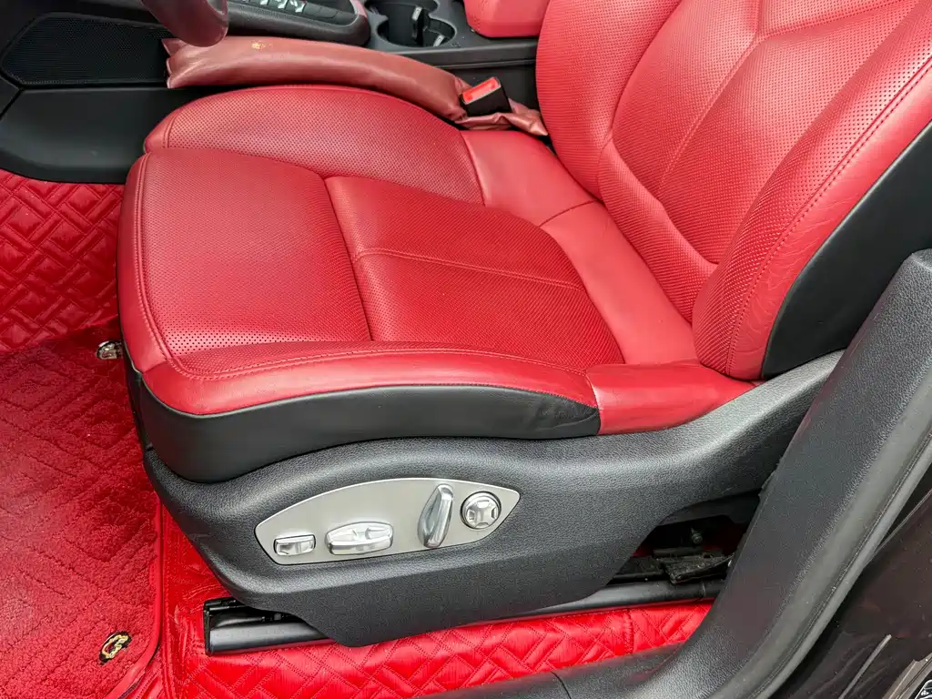 Porsche Macan — миниатюра 22