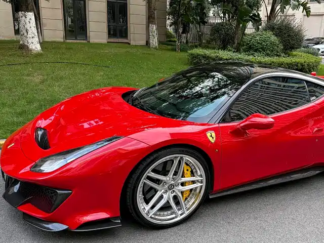 Ferrari 488 2015 488 GTB — фото 1