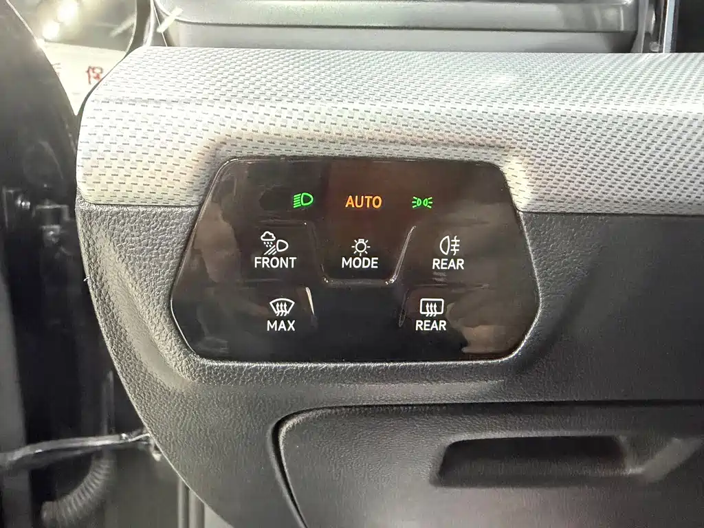 Volkswagen Lamando — миниатюра 10