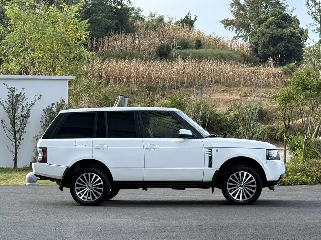 Land Rover Range Rover — миниатюра 11
