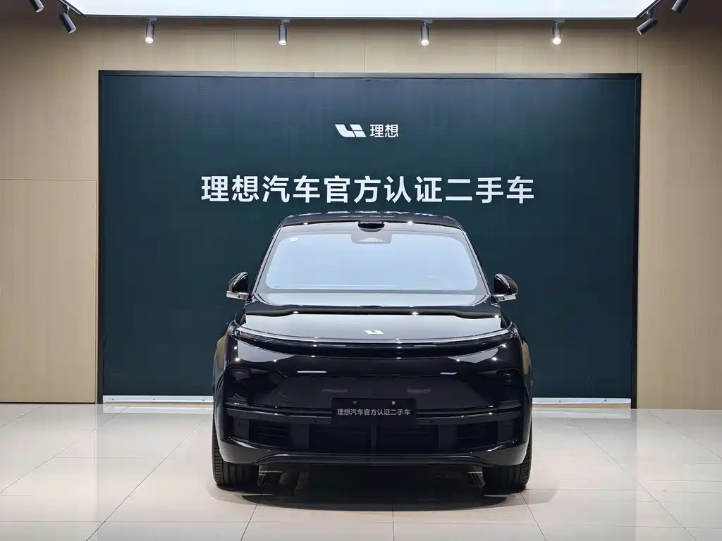 Li Auto L8 2025 Ultra