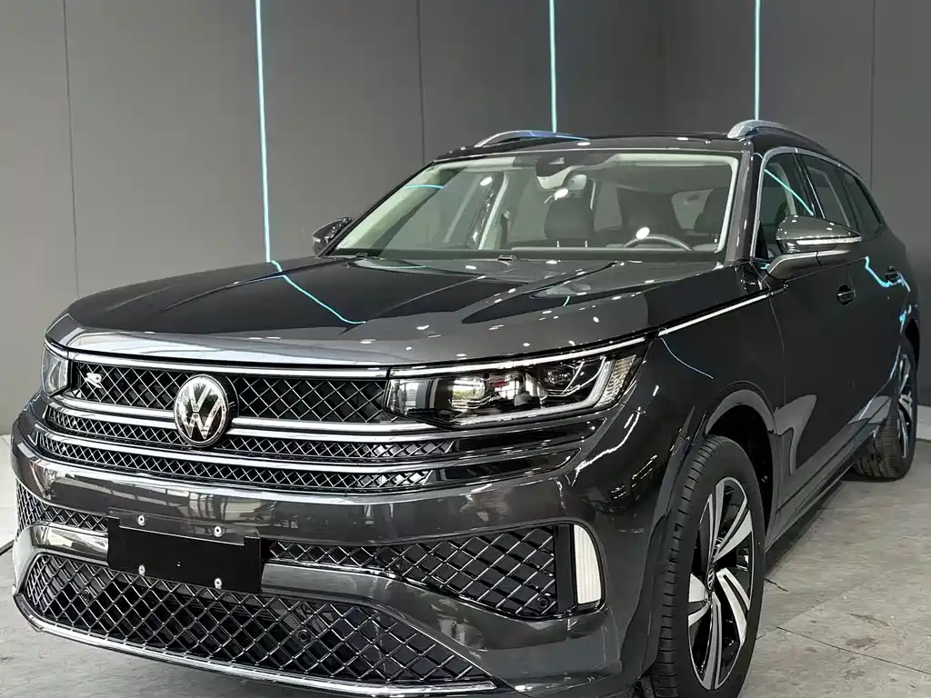 Volkswagen Tavendor 2024 380TSI R-Line