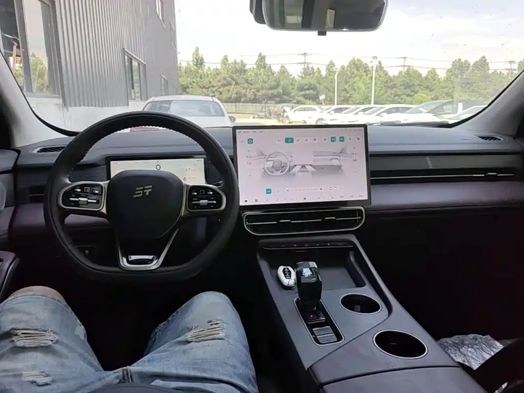 JETOUR X90 Pro 2024 2.0T DCT Luxury 7 мест