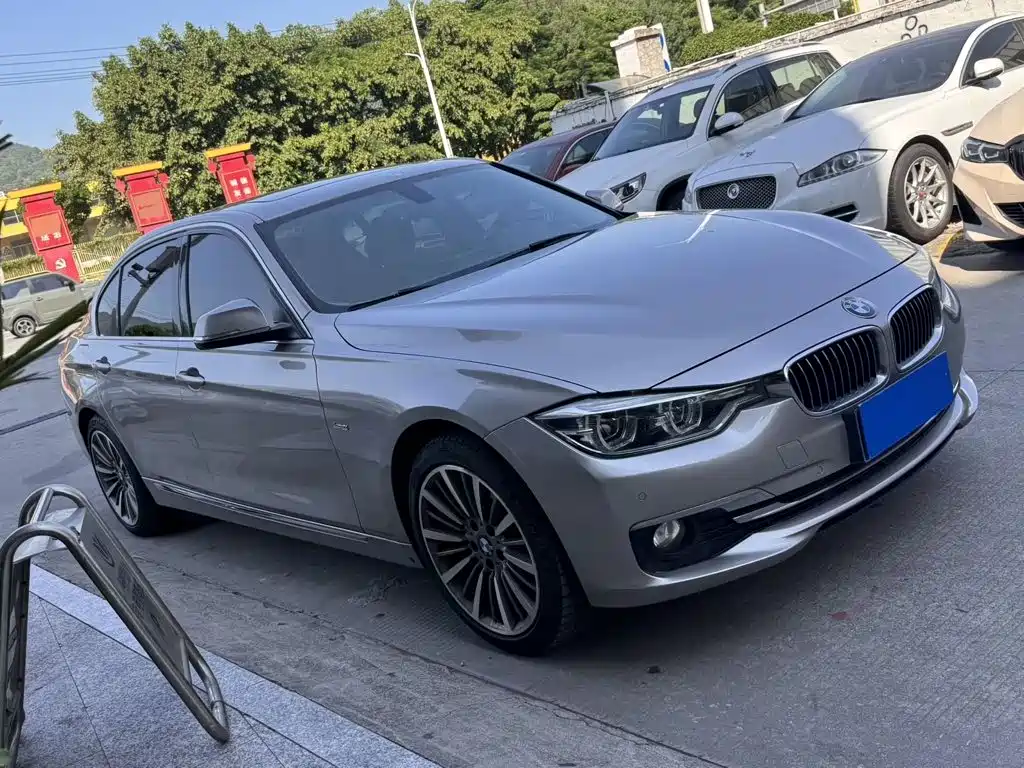 BMW 3 Series — миниатюра 3