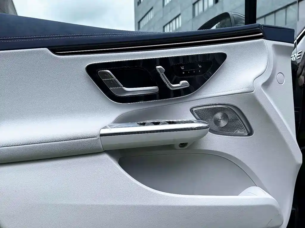 Mercedes-Benz EQE — миниатюра 9