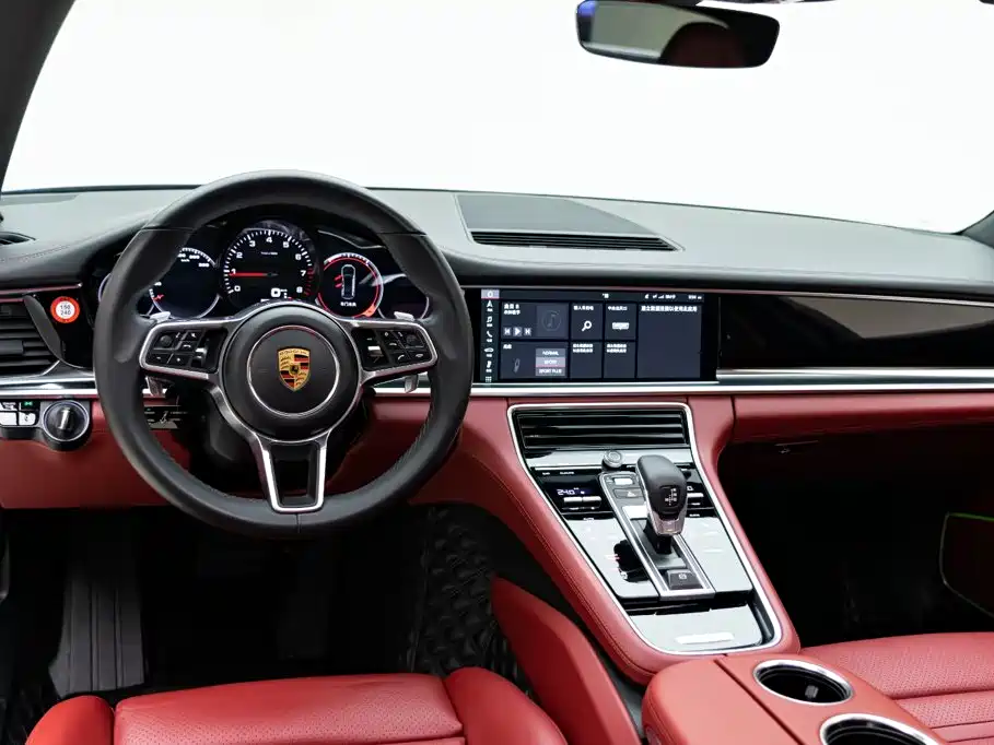 Porsche Panamera — миниатюра 13