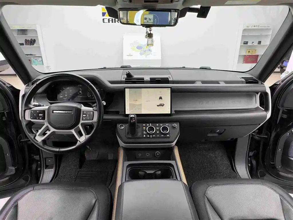 Land Rover Defender — миниатюра 11