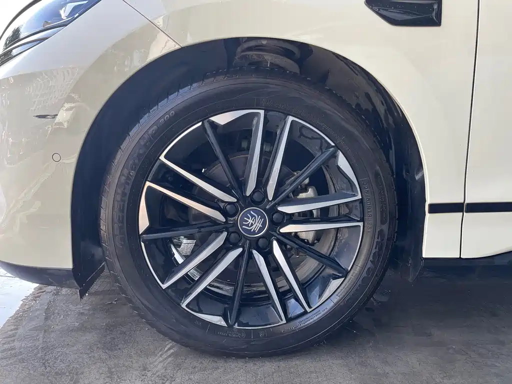 BYD Qin L — миниатюра 7