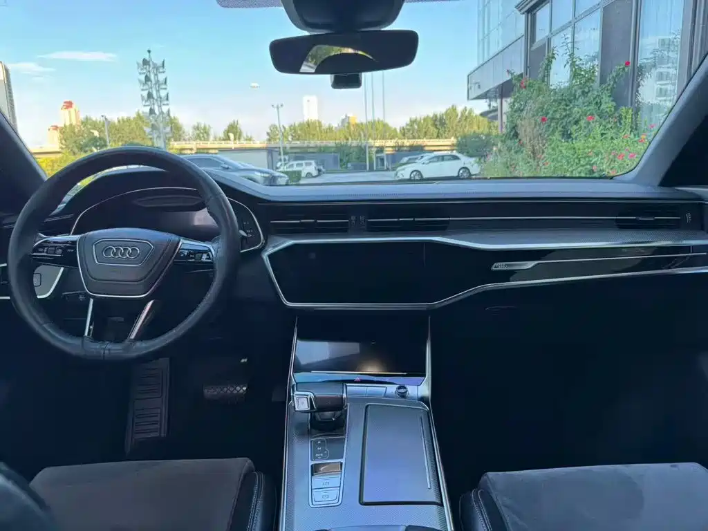 Audi A6L — миниатюра 5