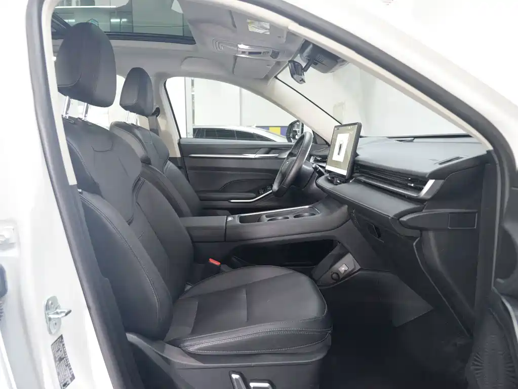 Haval H6 New Energy — миниатюра 22