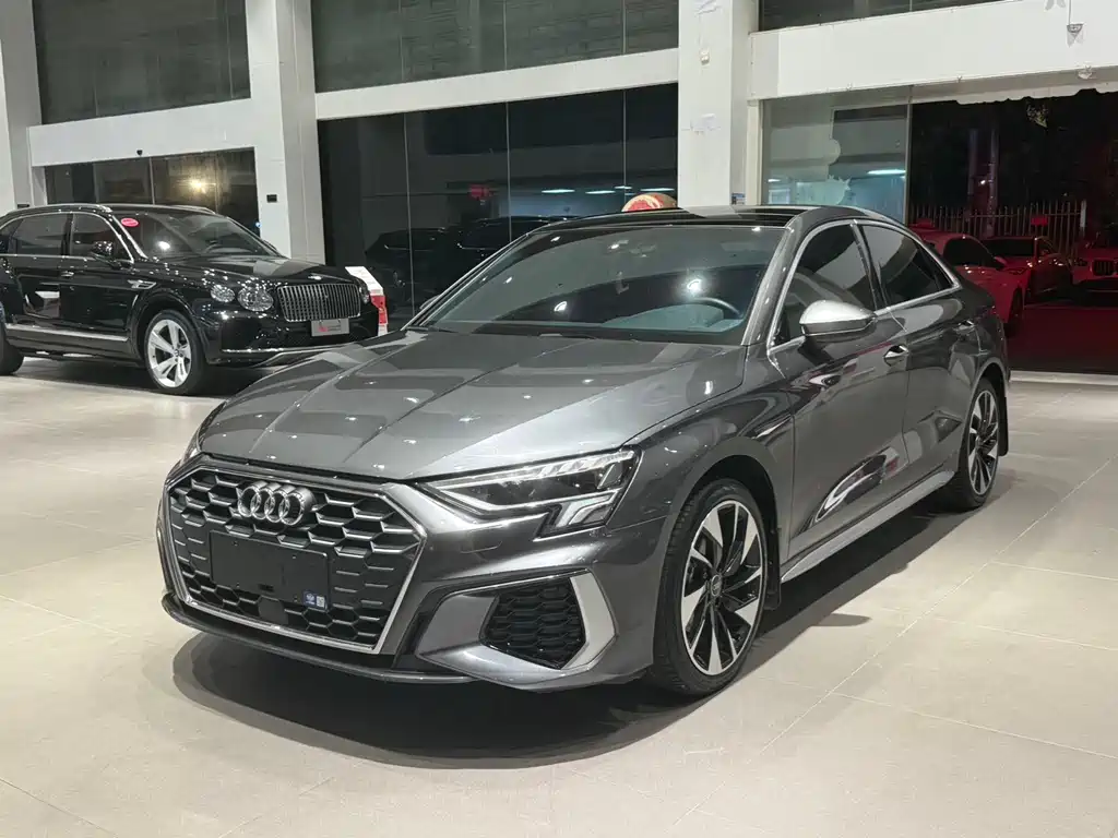 Купить Audi A3