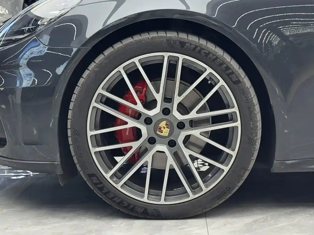 Porsche Panamera — миниатюра 4