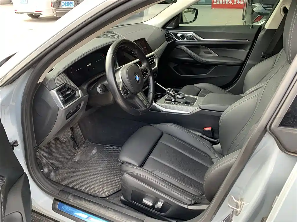 BMW 4 Series — миниатюра 4