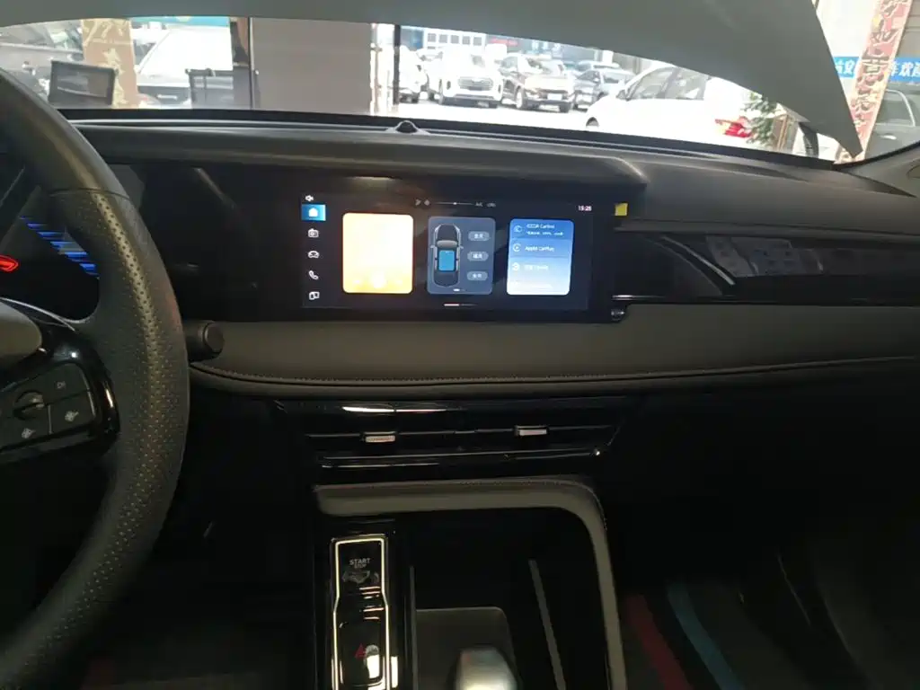 Roewe i5 — миниатюра 13